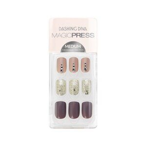 Dashing Diva Med Nails Press on Threes Company